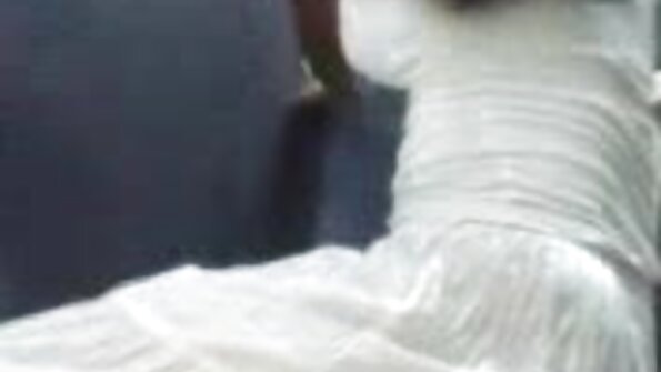 ಹಾರ್ನಿ ವ್ಯಕ್ತಿ ಬಿಸಿ ಮಿಲ್ಫ್ ಫಕಿಂಗ್